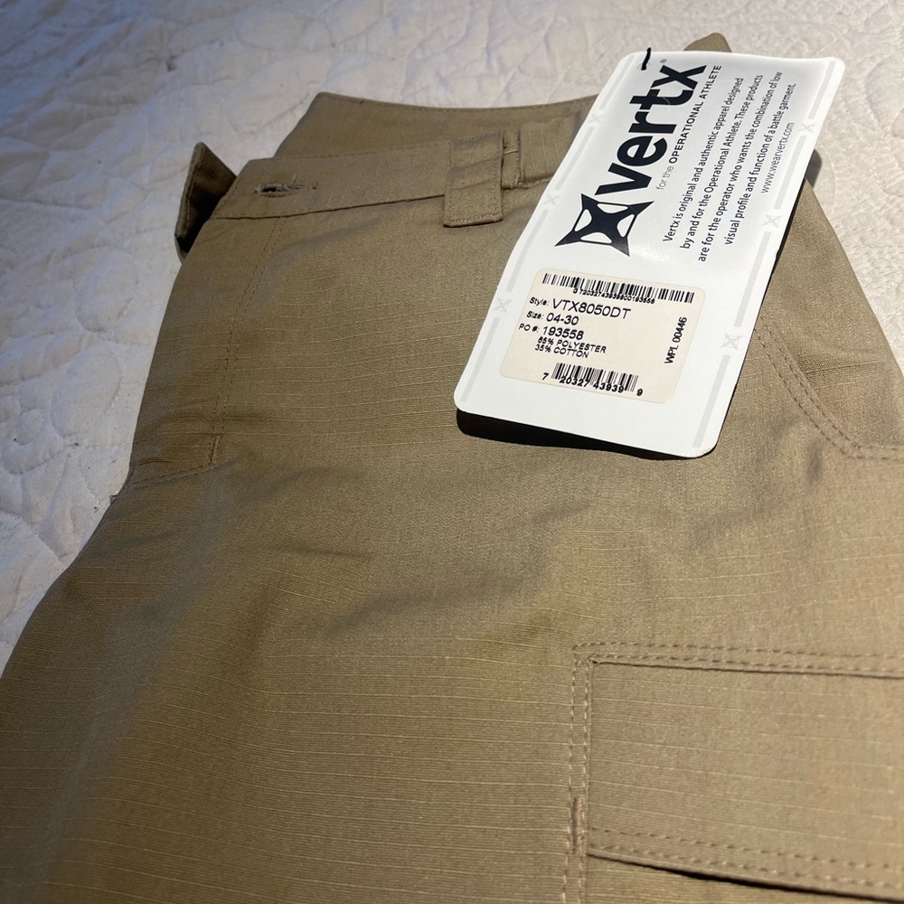 NWT Vertx cargo pants